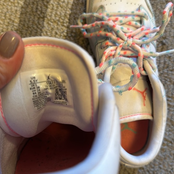 Nike Jordan air low - Picture 3 of 5